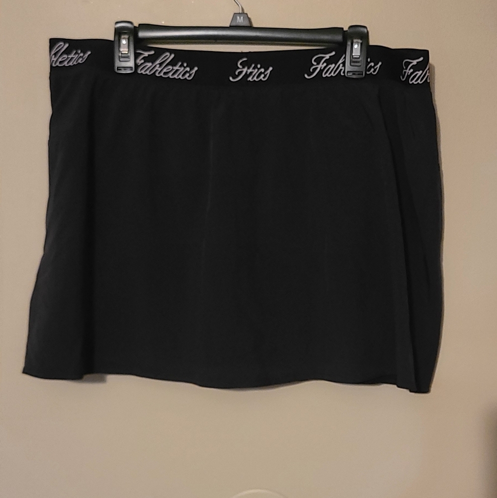 Fabletics Black Athletic Skort With Pockets Size … - image 5